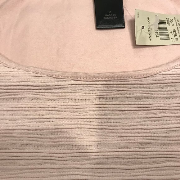 Blush Pink Textured Tank/Shell - Picture 2 of 8